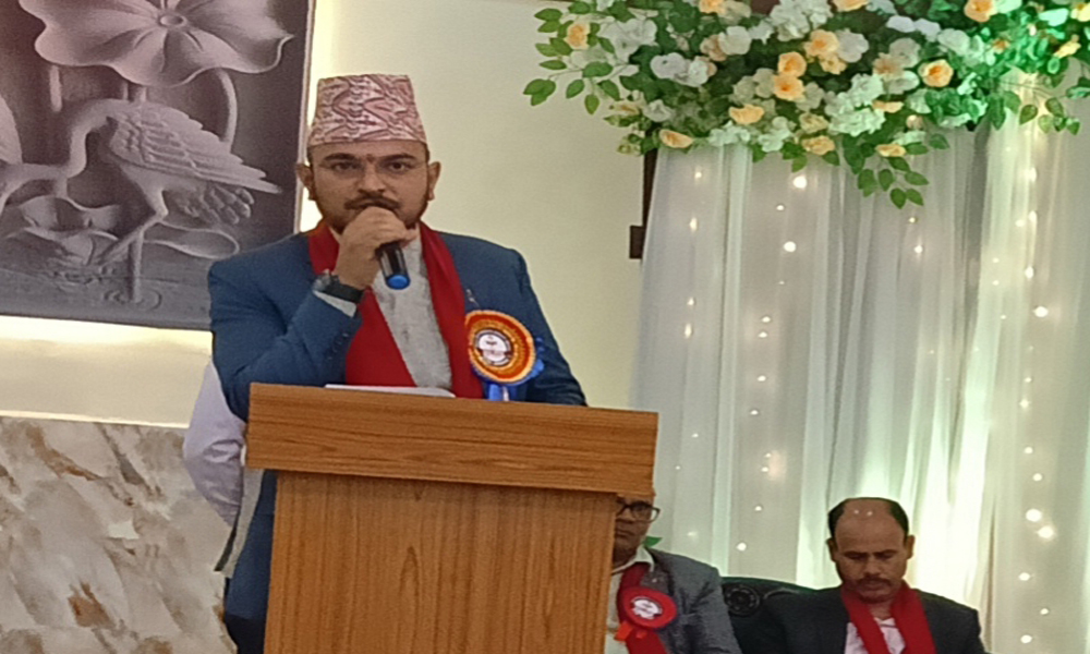 सर्वोच्चका न्यायाधीशद्वय शर्मा र मुसलमानको इजलासमा बिमा प्राधिकरणका अध्यक्ष ओझाको पेशी