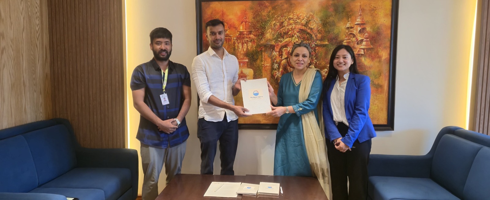 हिमालयन एभरेस्ट इन्स्योरेन्सको डोको रिसाइक्लर्ससँग सहकार्य