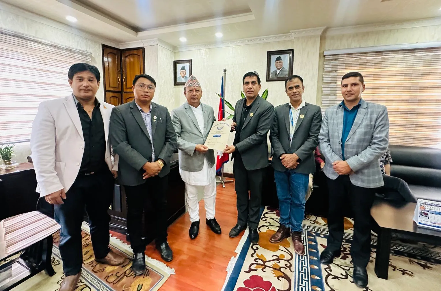 होटल व्यवसाय पर्यटनसँग जोडिएकाले यसलाई उद्योगको श्रेणीमा राखेर सुविधा दिन सरकार लागिपरेको छः मन्त्री खड्का