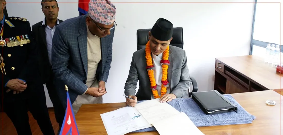 शोक दिवस मनाउने र मृतक परिवारलाई एक लाख काजकिरिया खर्च दिने गृहमन्त्रीकाे निर्णय