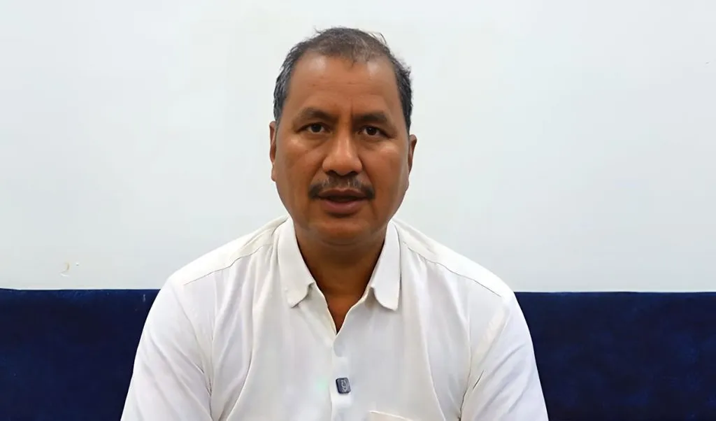 सेवासुविधा लिन्नँ भन्ने मन्त्रीप्रति विप्लवको कटाक्ष– ‘कुनैबेला अकुत कमाएको हुनसक्छ’
