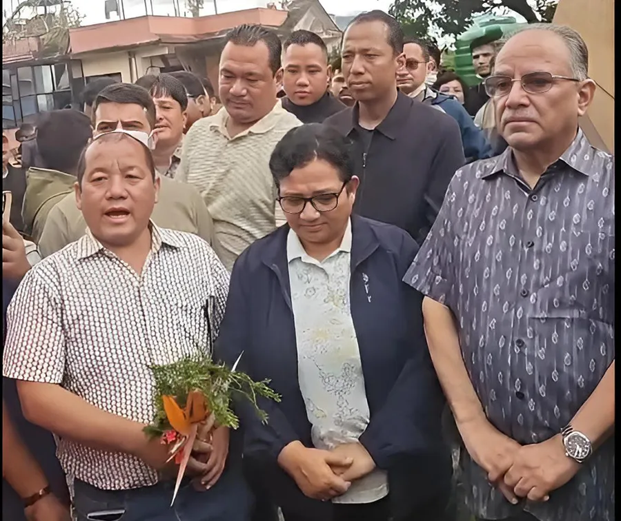 पार्टी कार्यालयमा धेरै क्षति पुगेछ, छिट्टै नयाँ भवन बनाइन्छः प्रचण्ड