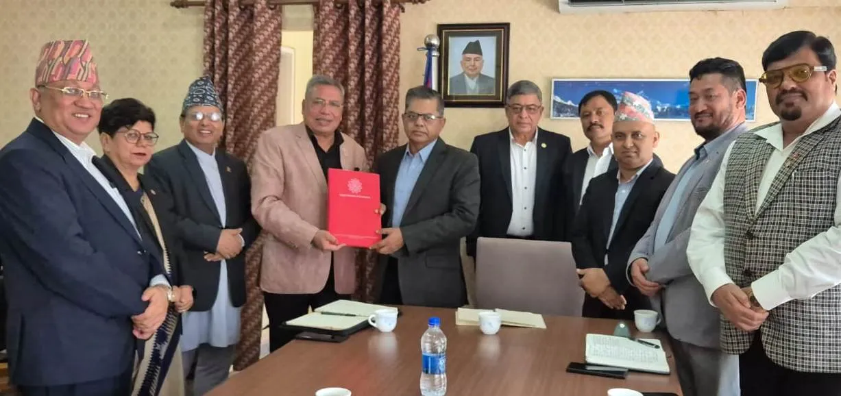 निर्यात अनुदान खारेज भएपछि चेम्बरका पदाधिकारीले भेटे उद्योगमन्त्री, बन्द नगर्न आग्रह