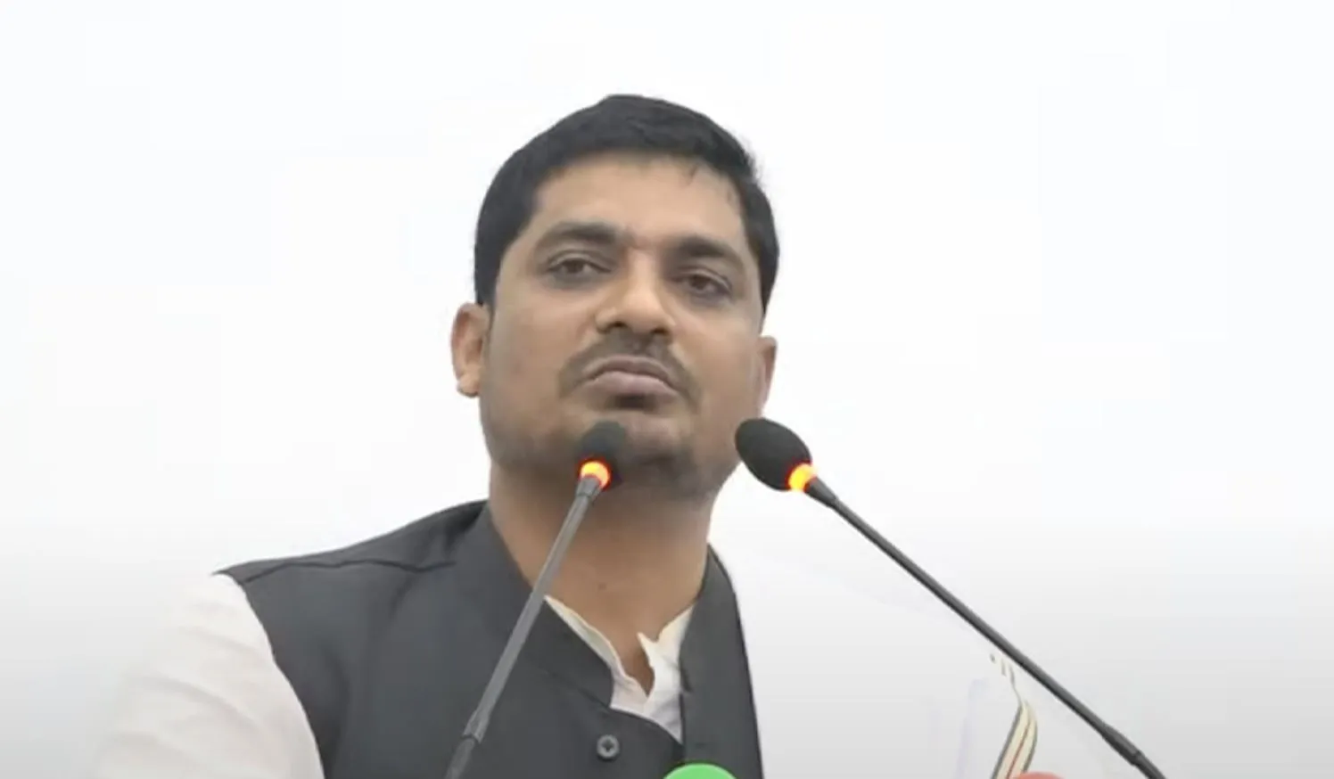 मधेस प्रदेशका पूर्वराज्यमन्त्री सिंहसहित १६ जना विरुद्ध डेढ करोडको भ्रष्टाचार मुद्दा