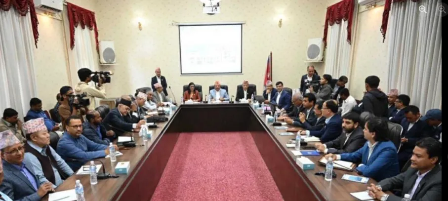 निर्वाचन आयोगको आह्वानमा सर्वदलीय बैठक, फागुन २१ को चुनावका विषयमा छलफल