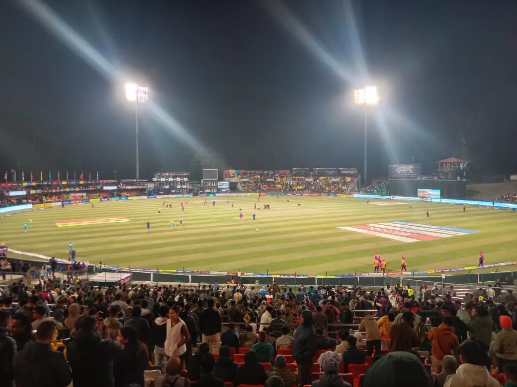 एनपिएल : कर्णाली र लुम्बिनी तथा काठमान्डु र विराटनगर खेल्दै