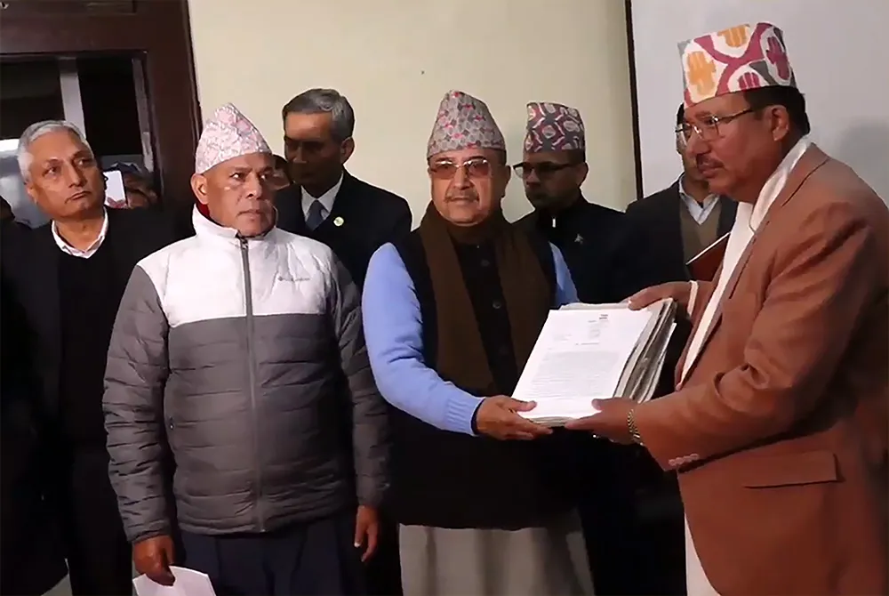 ८८५ जनाले हस्ताक्षर फिर्ता लिएको देउवा पक्षको दाबी, आयोगले भन्यो- विधि र पद्धति अनुसार निर्णय गर्छौं