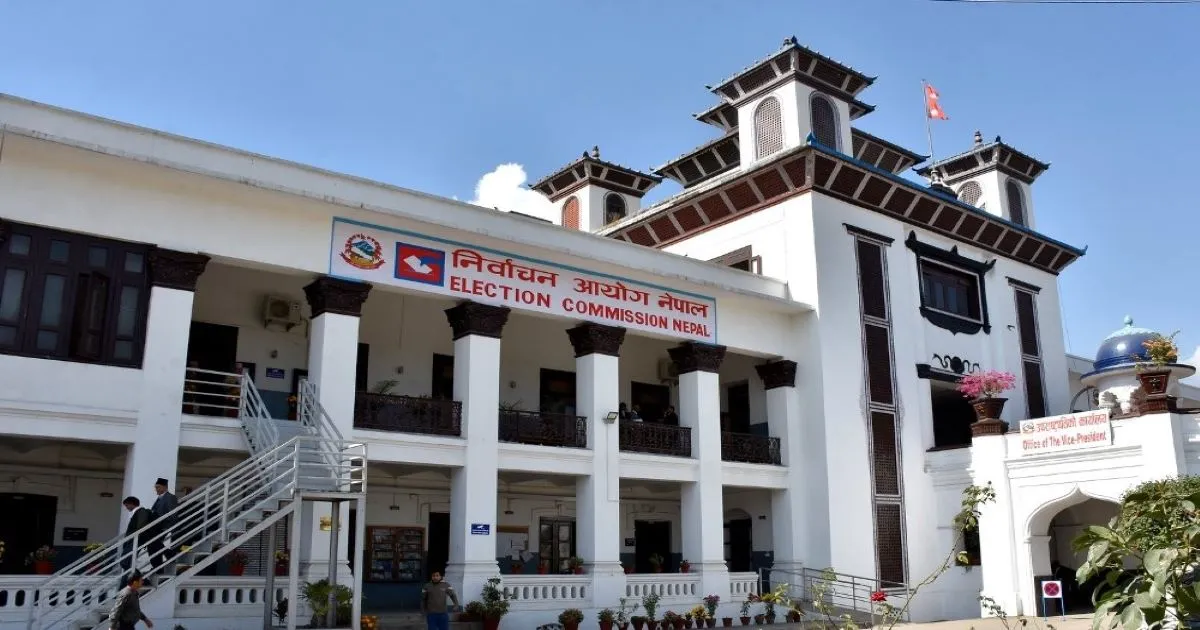 ७७ जिल्लामा निर्वाचन अधिकृतकाे कार्यालय आजै खोलिने, यस्ता छन् मतदान अधिकृतको काम, कर्तव्य र अधिकार