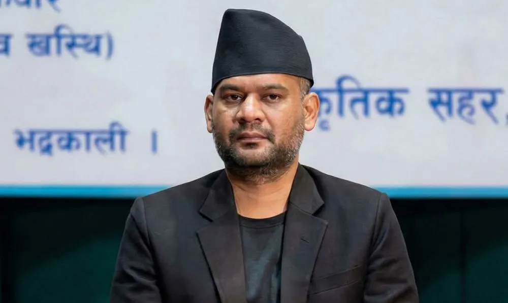 ओलीको पोष्टमा बालेनले गरेको कमेन्टप्रति निर्वाचन आयोगमा उजुरी
