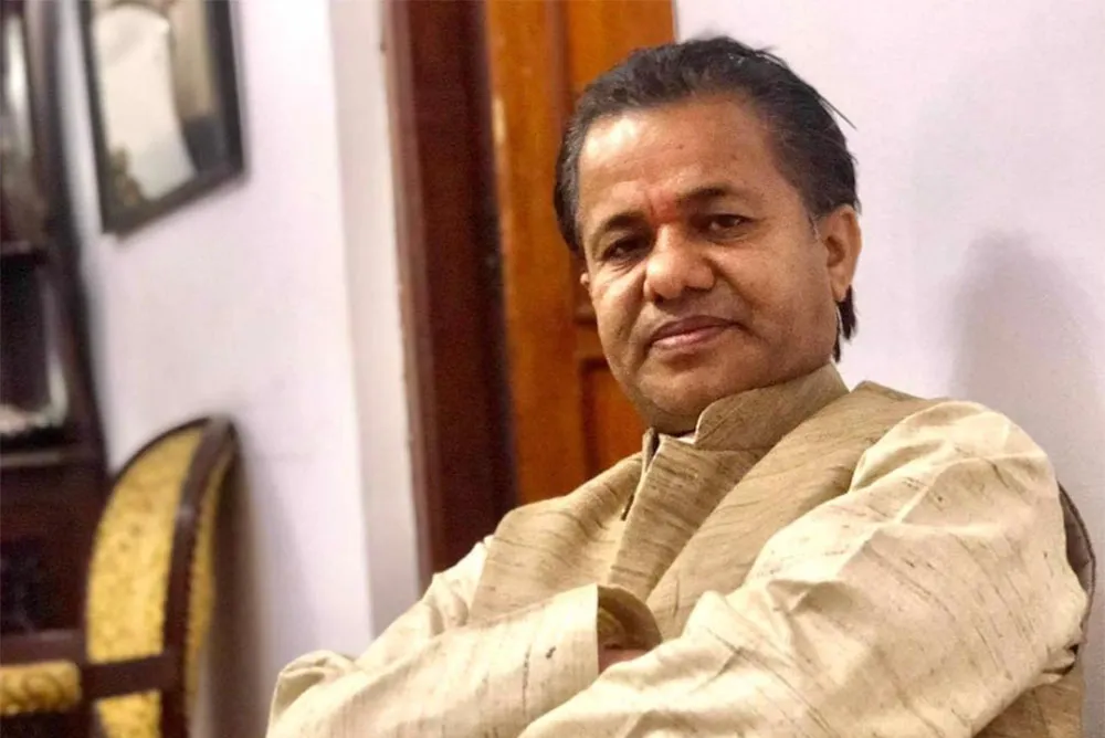 कर्ण मल्ललाई काँग्रेसमा फर्काउने प्रयास