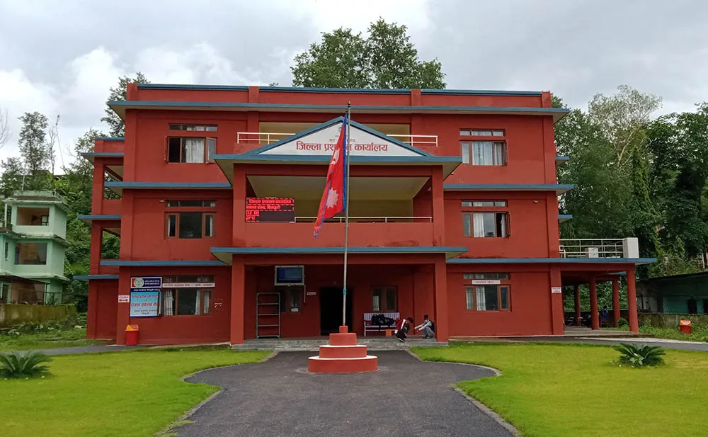 सिन्धुलीमा निर्वाचनको परिणाम नआउँदासम्म मदिरा बिक्री वितरणमा रोक