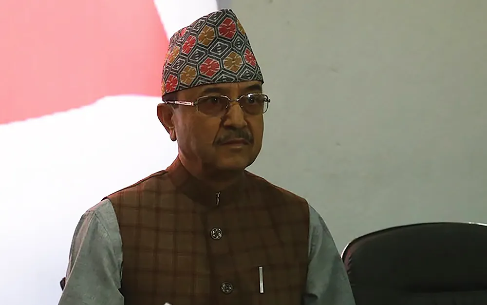 प्रत्यक्ष र समानुपातिक दुवै भोट रुखमा हाल्न पूर्णबहादुर खड्काको आग्रह
