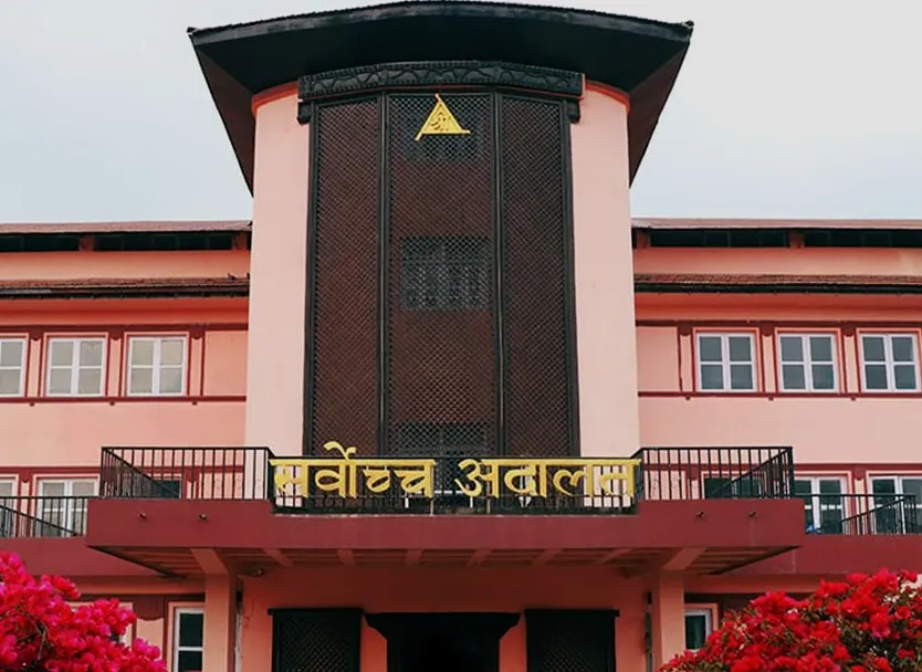 सर्वोच्चको आदेशपछि ट्रेड युनियन खारेज सम्बन्धि सरकारको निर्णय कार्यान्वयनको बाटो खुल्यो