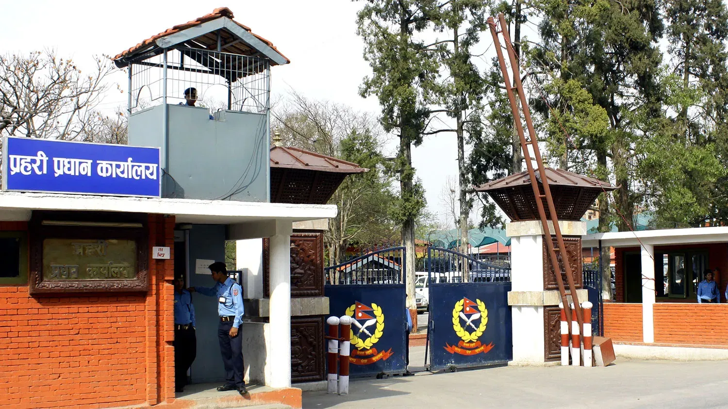 काठमाडौंका विभिन्न क्षेत्रबाट १७ जना ‘गुण्डागर्दी’ मा संलग्न व्यक्तिहरू पक्राउ