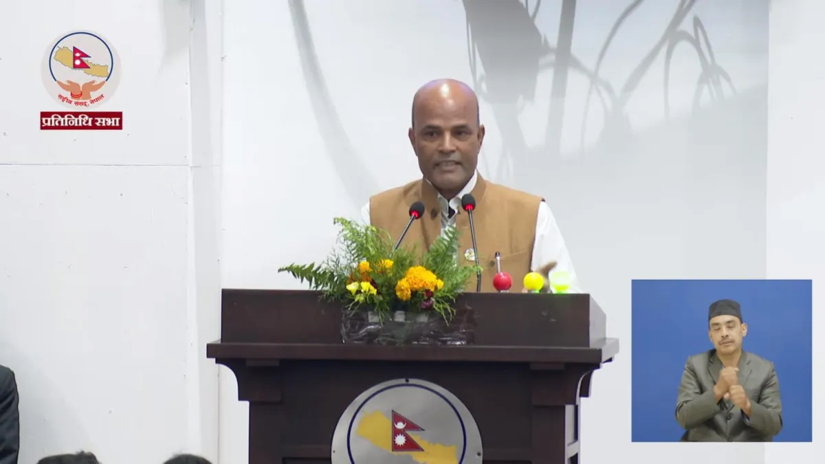 पहिलो पटक सरकार विरुद्ध सतारुढ सांसद अमरेश गर्जिए: भन्छन् नयाँको नाममा सबै भत्काउन खोजिएको हो ?