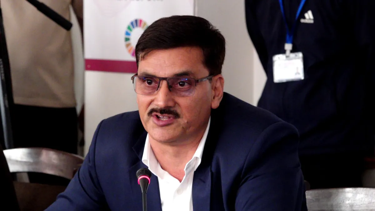 'बजेट अभावका कारण पर्याप्त मल खरिद गर्न सकिएन, मौज्दात मलले असारसम्म मात्रै पुग्छ'