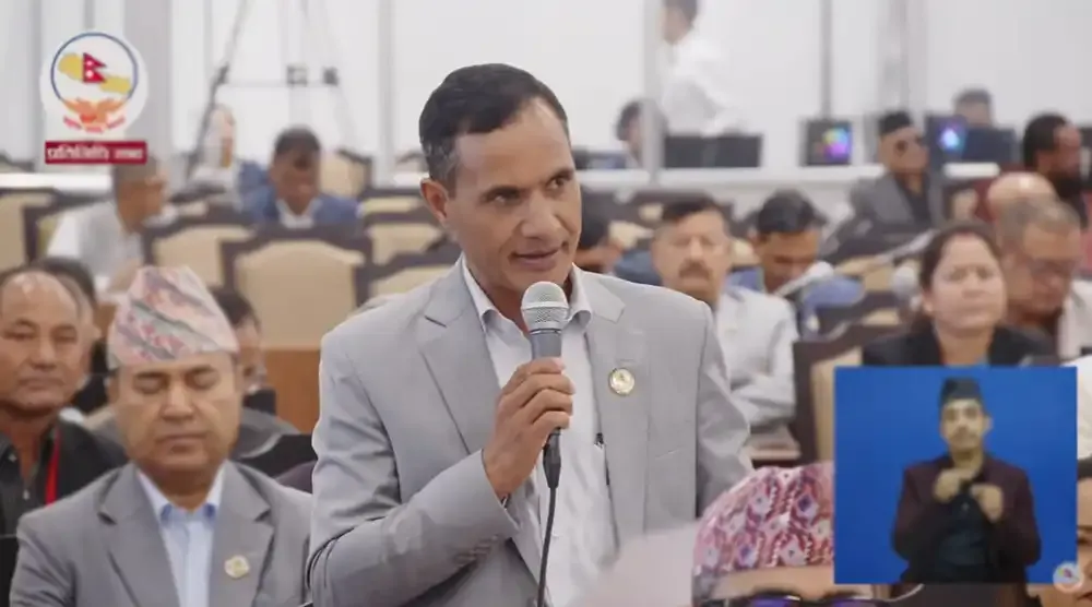 सिंहदरबारबाट कुनै अदृष्य गिरोहको हुमुकी राज जन्माएको काँग्रेसको आरोप