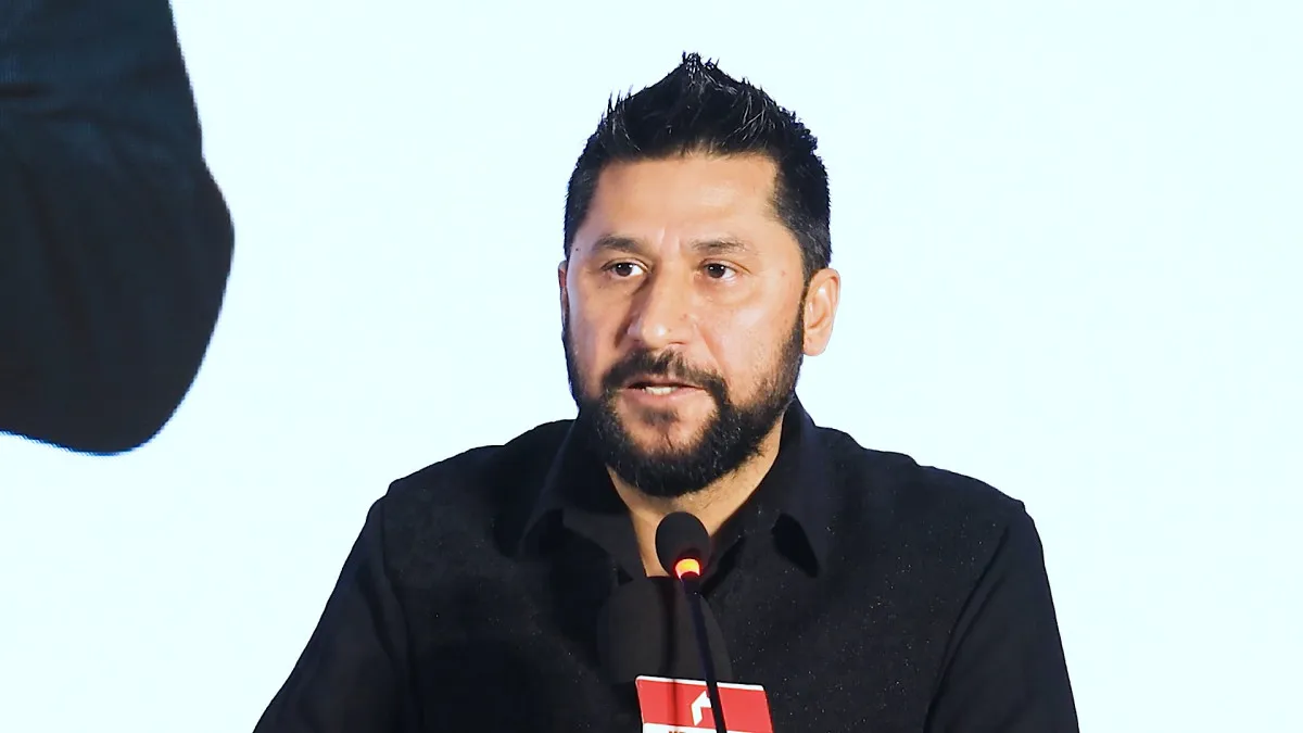 चार महिनामै सरकारको मूल्याङ्कन नगर्नुस्,‘टर्ब्युलेन्स’ आए पनि गन्तव्य सुरक्षित छ: लामिछाने