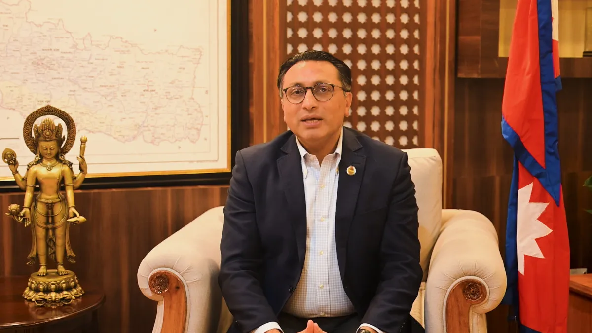 विदेशमा रहेका नेपालीलाई ढुक्क भएर स्वदेशमा लगानी गर्न अर्थमन्त्रीको आह्वान