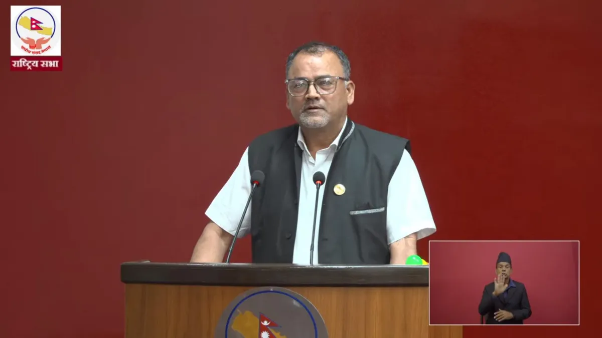 इतिहास नपढी ३५ वर्षलाई गाली गरेर मात्र देश चल्दैन: नेकपा सांसद विष्ट