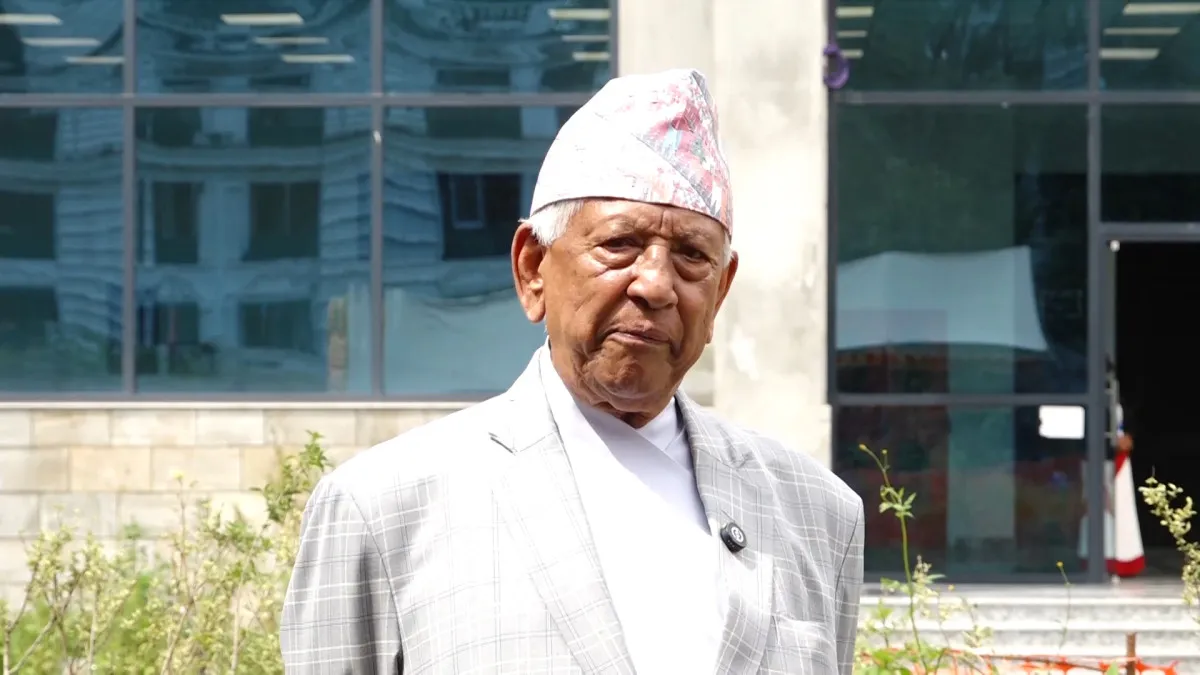 विदेशमा लुकाइएको सम्पत्ति फिर्ता ल्याउने आँट सरकारले देखाओस्: सांसद केसी