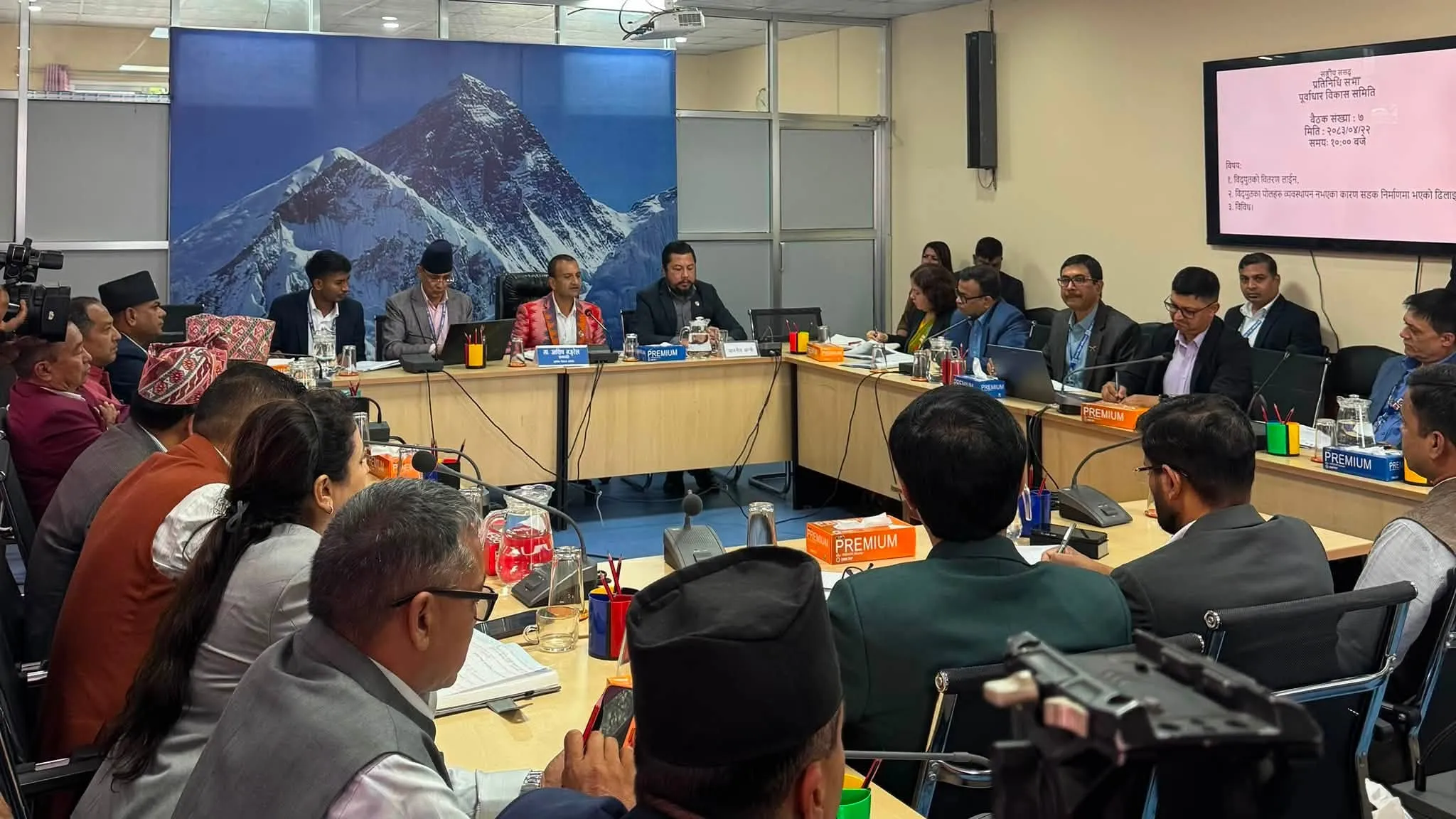 वागमतीमा ढल तथा फोहोर पानी विसर्जन तत्काल रोक्न सरकारलाई पूर्वाधार विकास समितिको निर्देशन