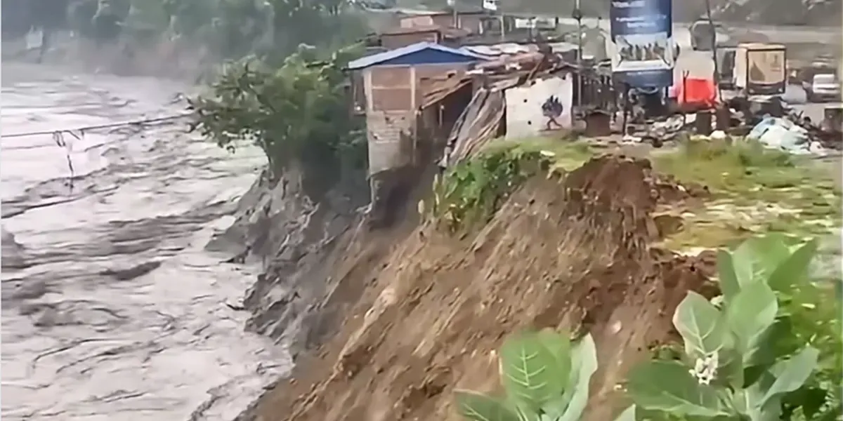आजको बाढीले गल्छीका ४ घरमा क्षति