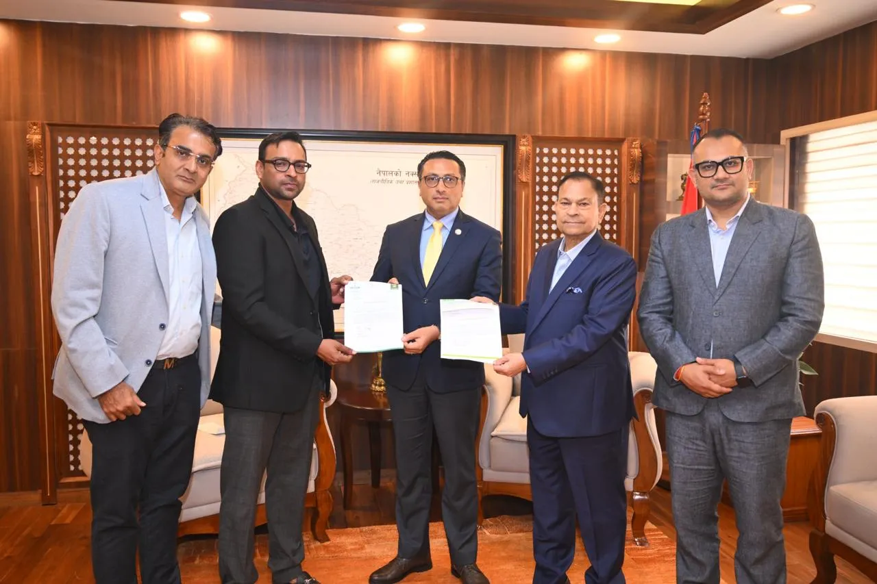 भोटेकोशी बाढी पीडितलाई शिवम् सिमेन्टले ११ हजार बोरा सिमेन्ट दिने
