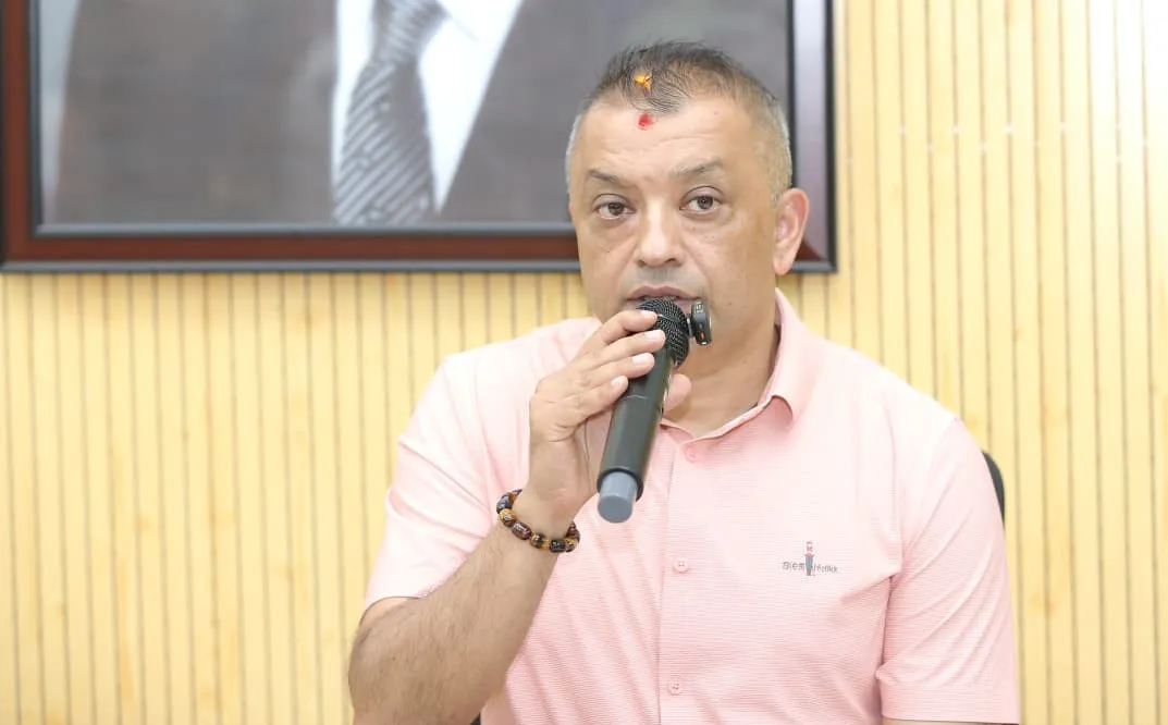 प्रधानमन्त्री शाहलाई गगनको सुझाव : विज्ञसँग परामर्श गरेर महासभामा नेपालको मुद्दा उठाउनू