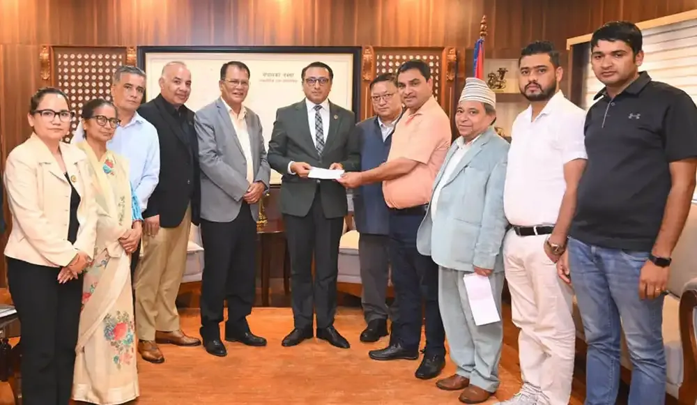 प्रधानमन्त्री दैवी प्रकोप उद्धार कोषमा कांग्रेसद्वारा एक करोड सहयोग