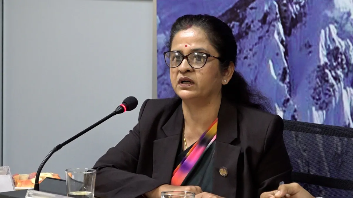 उद्योगीको प्रभावमा कर्मचारीतन्त्र चलेका छन्, मलाई काम गर्न अफ्ठ्यारोमा पारे: उद्योगमन्त्री