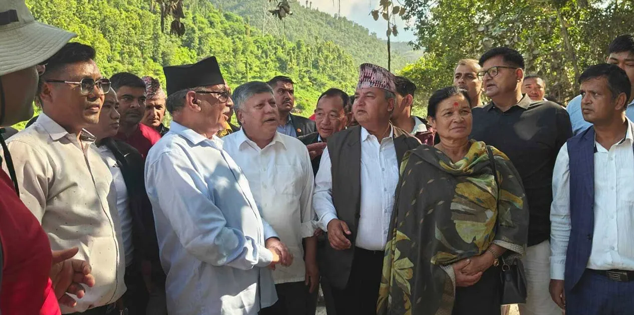 पुनर्निर्माण र पुनःस्थापनामा ध्यान केन्द्रित गर्नुपर्छः प्रचण्ड