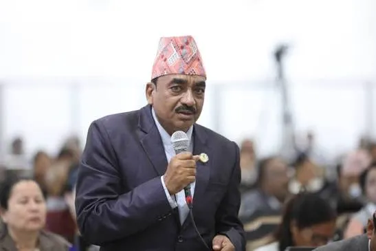 आइतबारको बिदा हटाएर शनिबार मात्रै सार्वजनिक बिदा दिन राप्रपा सांसद भाटको माग