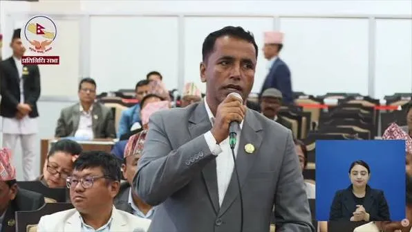दशैँको मुखमा नाका बन्द हुँदा महँगी बढ्ने आशंका, तातोपानी नाका तत्काल सञ्चालन गर्न माग