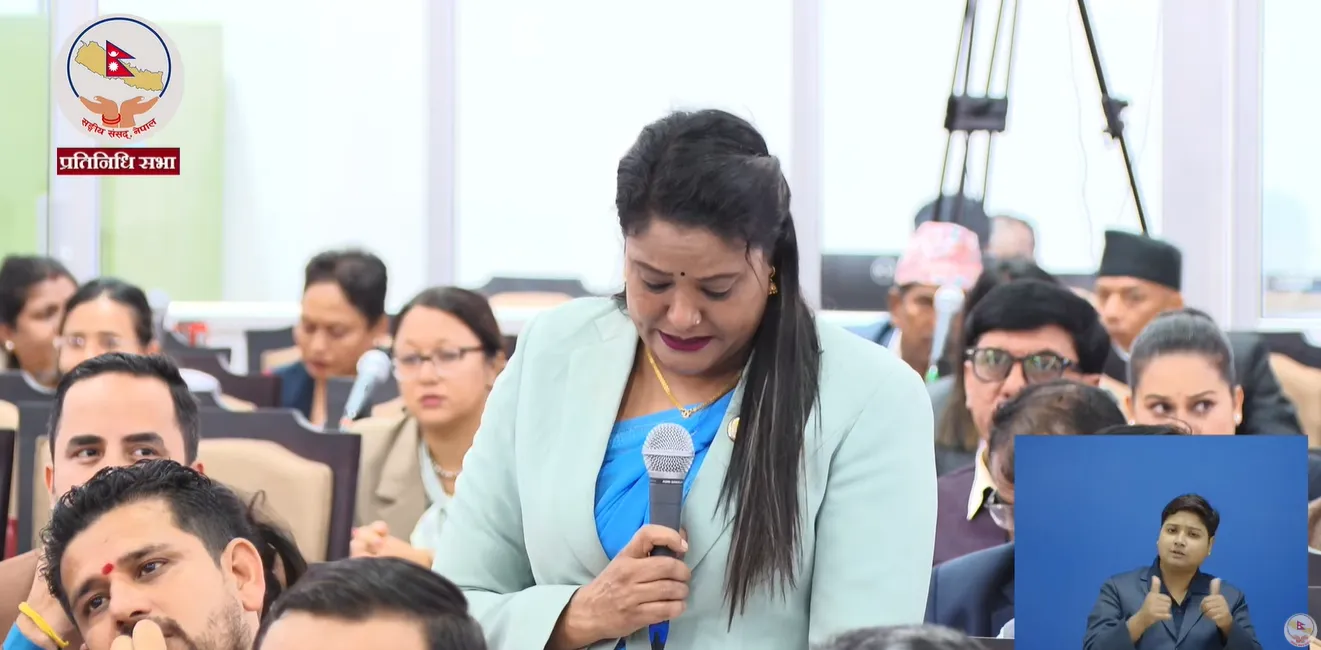 संसद्मै रोइन् जेनजी शहीदकी आमा, भनिन्- छोराको लाससँग सांसद पद साटेको भन्ने टिप्पणीले विक्षिप्त छु