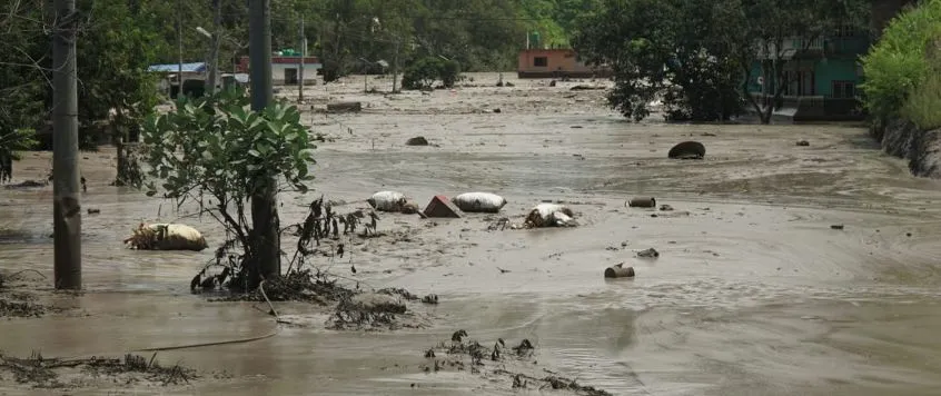 रसुवा बाढी: ४४१ चालक-सहचालक र व्यवसायी अझै सम्पर्कविहीन