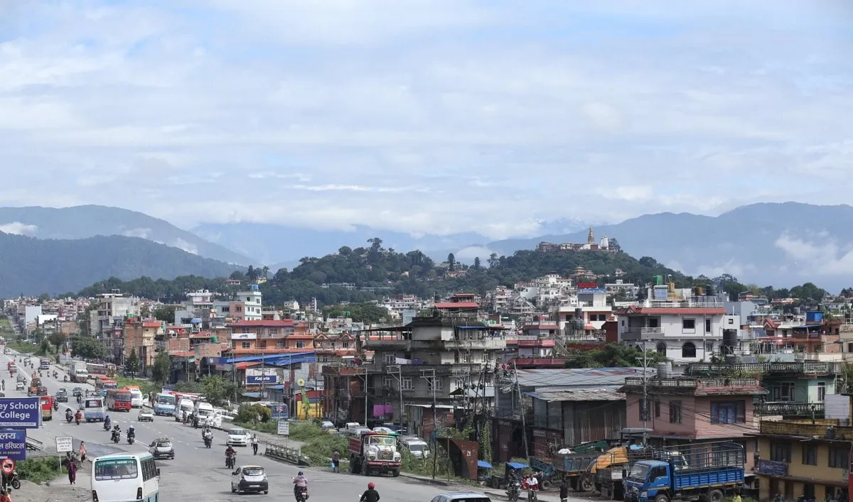 अविरल वर्षा रोकिएसँगै काठमाडौंको जनजीवन सामान्य बन्दै