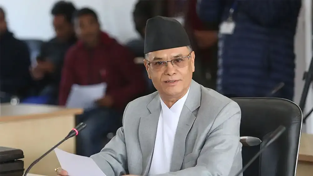 पूर्वप्रधानन्यायाधीश चोलेन्द्र शम्शेर जबरा पक्राउ